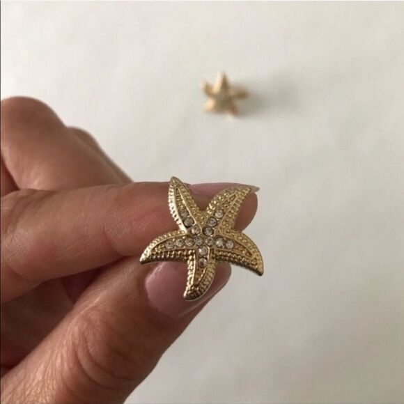 Star Earrings ABS Allen Schwartz - Picture 4 of 6